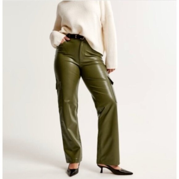 NEW Abercrombie & Fitch Curve Love 90's Cargo High-Rise Vegan Leather Trousers - Picture 1 of 15